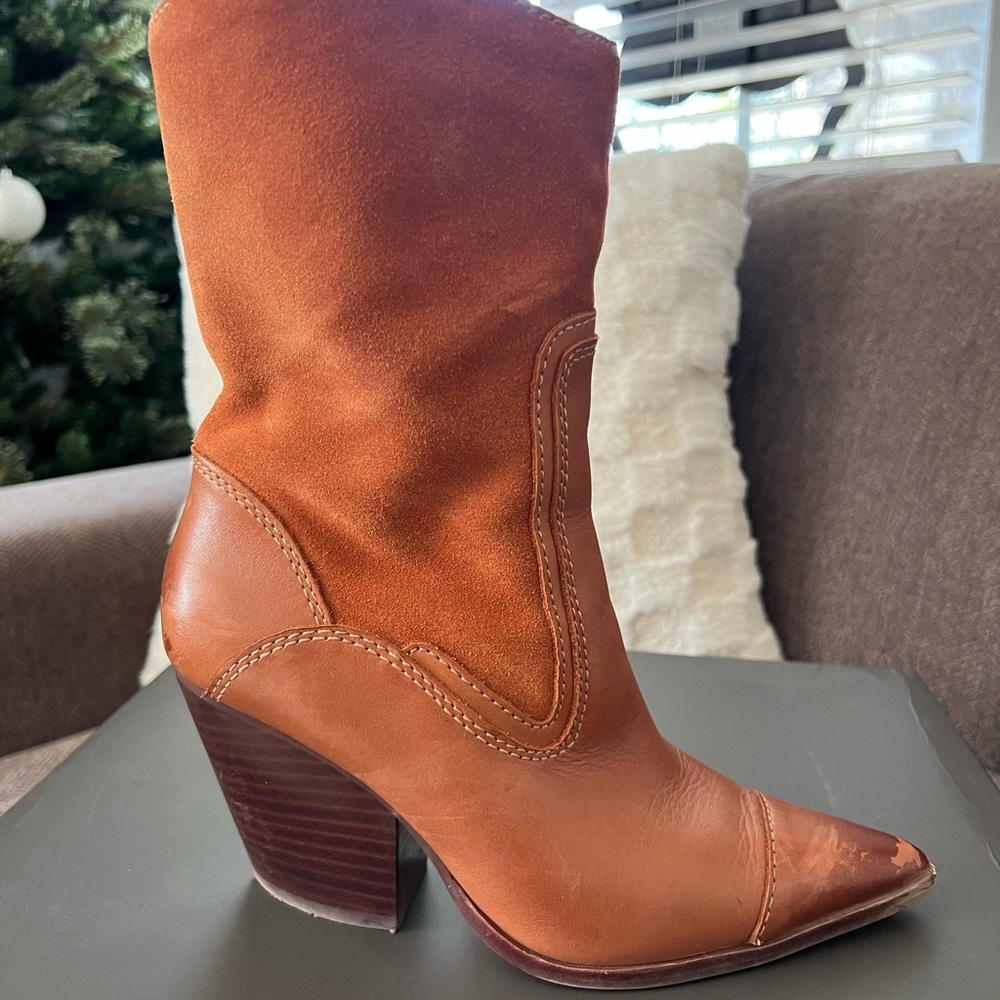 Vince Camuto-overa zip up bootie